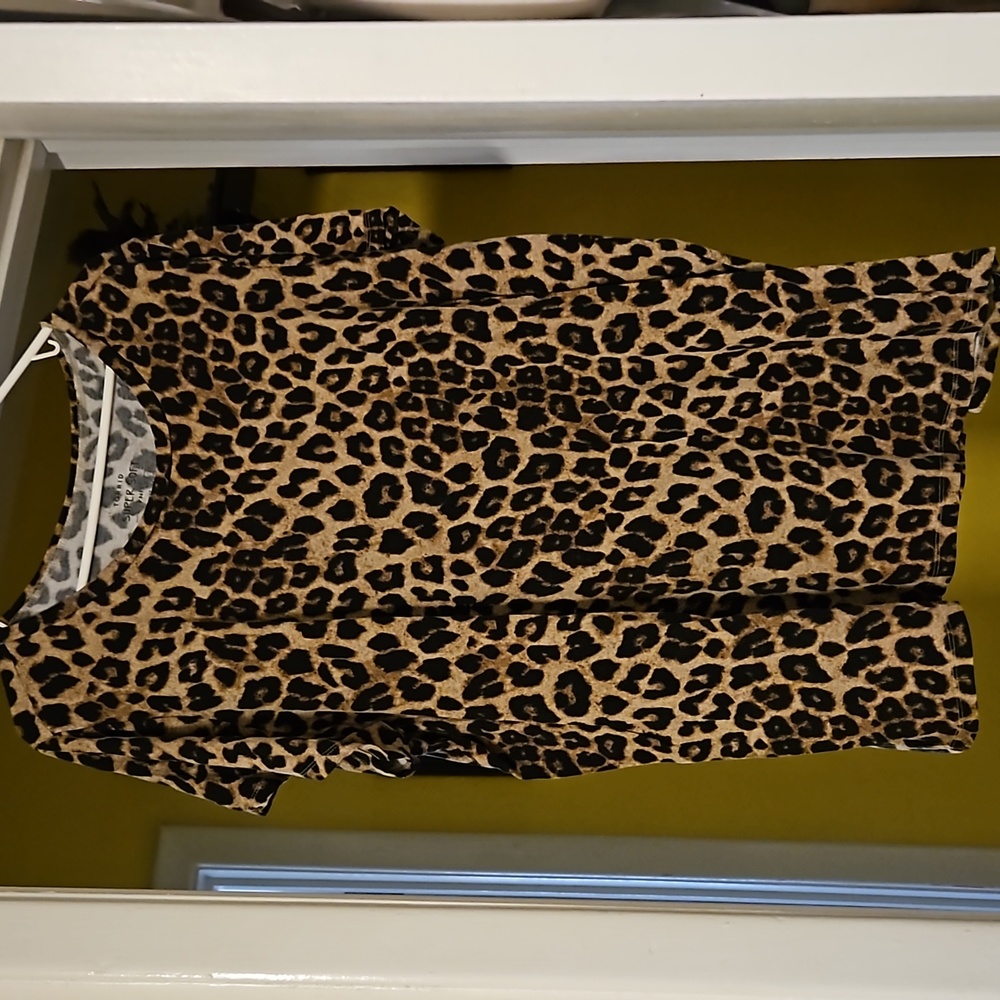 NWT TORRID 4X SUPER SOFT KNITS LEOPARD